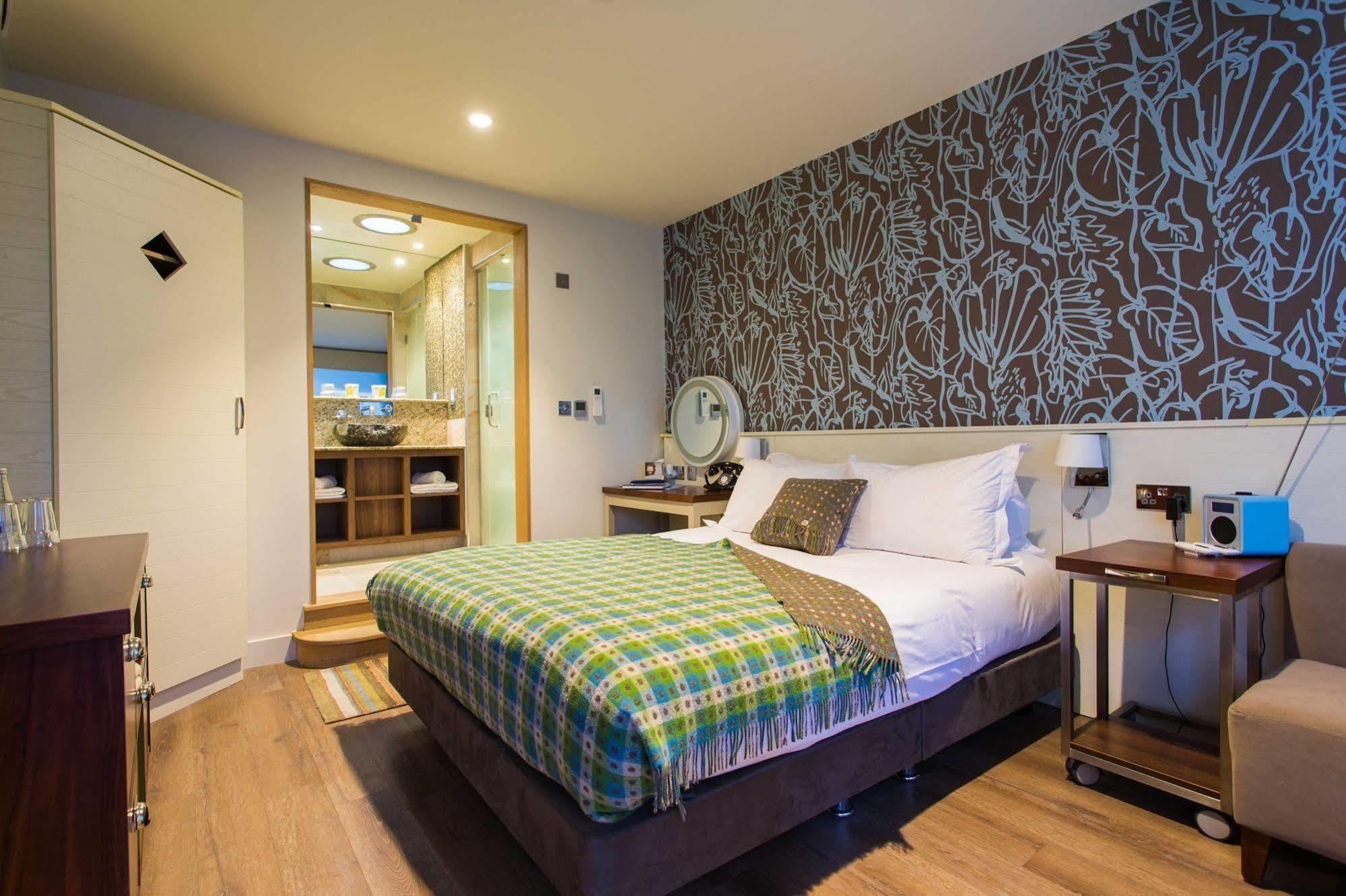 Judge'S Lodging York Exteriér fotografie A bedroom at the hotel
